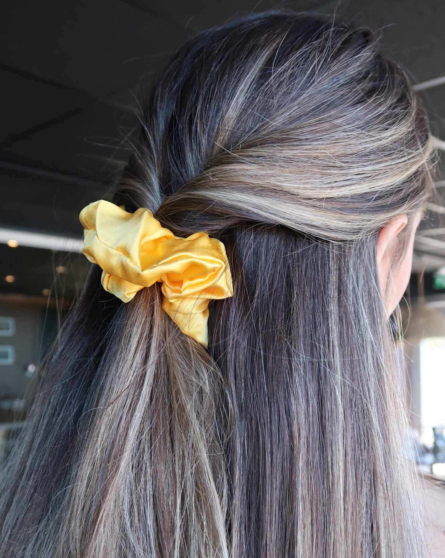 KAHLO Silkes Scrunchie Large, Golden hour yellow